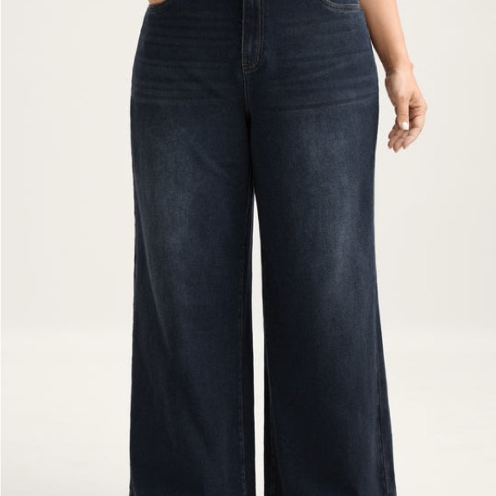 BloomChic Deep Indigo Wide-Leg Jeans
